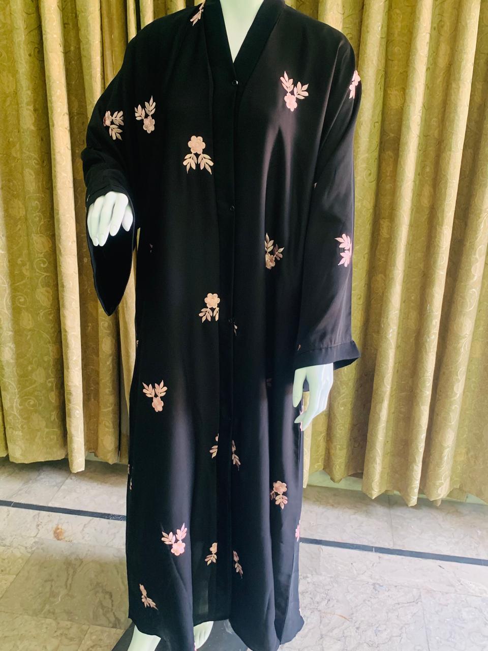 Black Open Abaya with Elegant Light Pink Embroidery – Winter Modest Wear