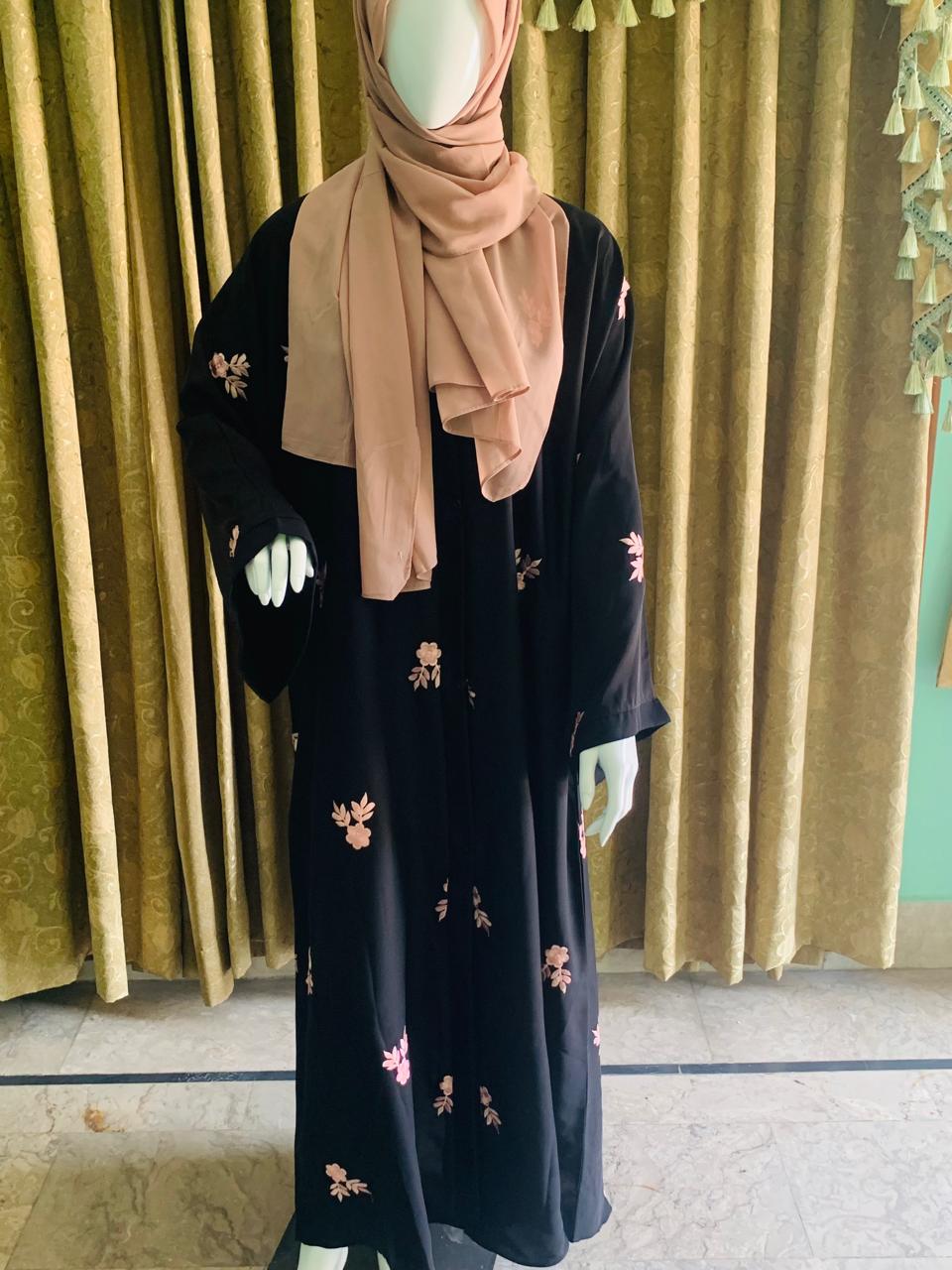 Black Open Abaya with Elegant Light Pink Embroidery – Winter Modest Wear